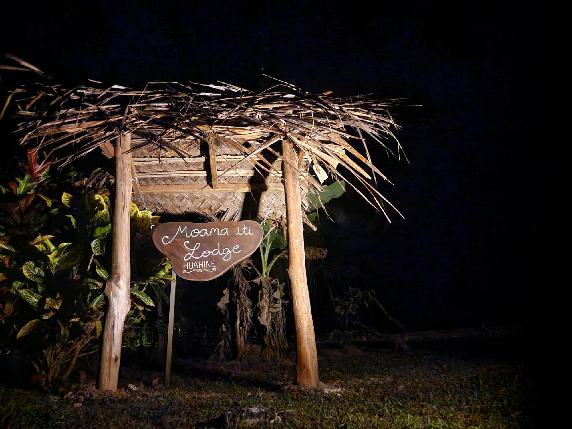 Moanaiti Lodge Maeva Exterior foto